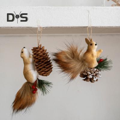Simulated Squirrel Figurine Cute Miniature Squirrel Statue Christmas Foam Squirrel Decoration Desktop Ornament for Holiday Home Decor