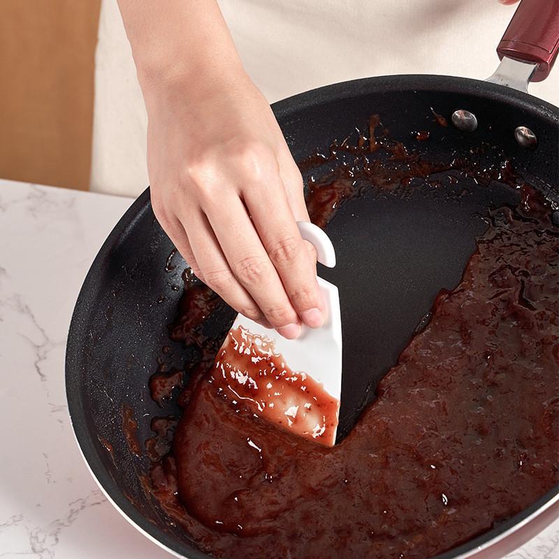 High-Temperature Resistant Silicone Food Residue Scraper 1325