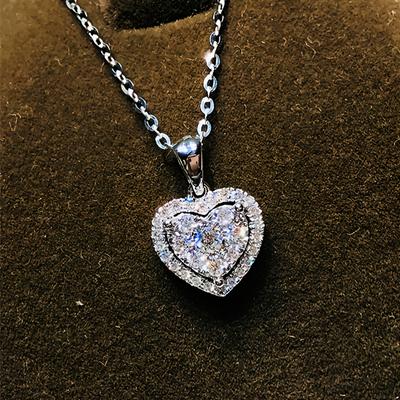Luxus Weibliche Weiß Kristall Liebe Herz Anhänger Halskette Für Frauen Trendy Silber Farbe Hochzeit Kette Halskette Schmuck Geschenk