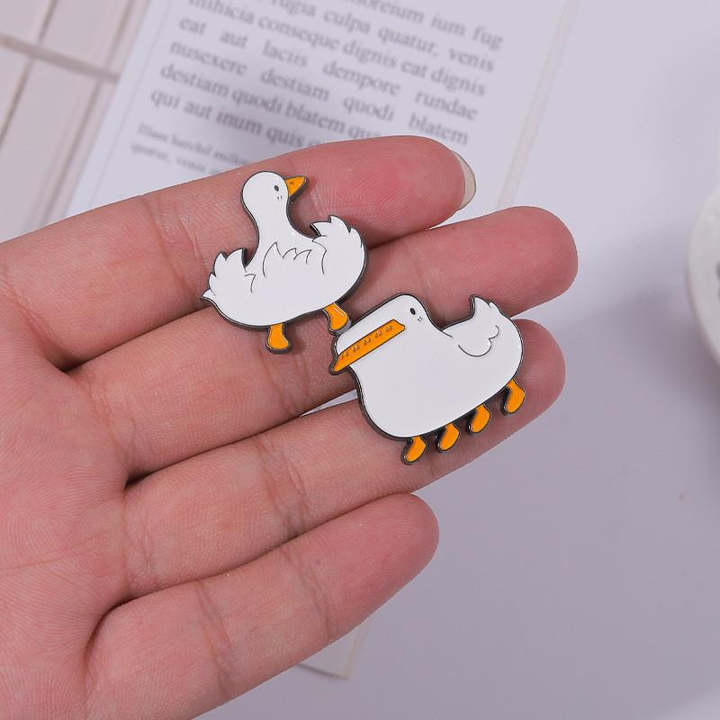 Duck Cute Playful Brooch Metal Badge Colorful Goose Accessory Unique Fashion Piece