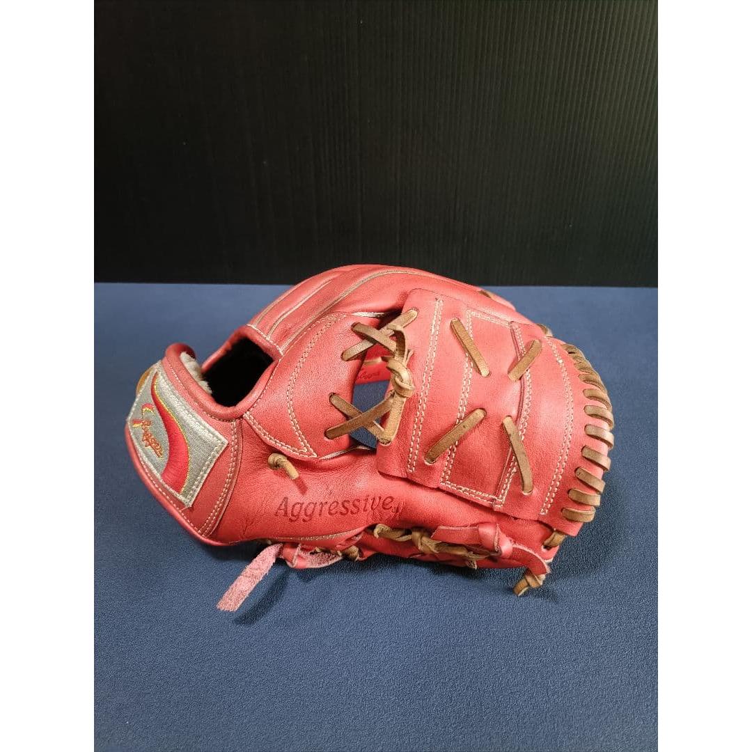 Used [Price reduction] Kubota Slugger Soft Glove KSN-MP24MU