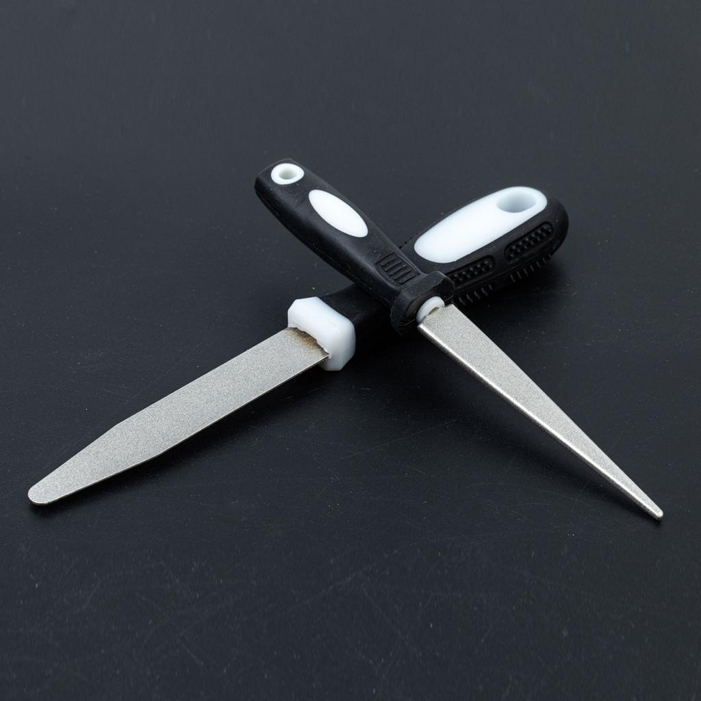 1/2 PCS Grindstone Easy To Grind 2-in-1 Diamond Steel File - Double-sided Suitable for Scissors, Knives, and Gardening Tools Silver Grindstone