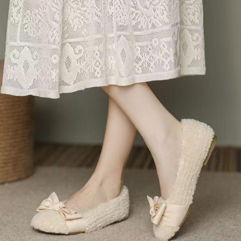 Mao Mao Shoes Flat Bottom Winter New Wear Velvet Cotton Shoes Bow Doudou Shoes Comfortable Shallow Mouth Single Shoes Women