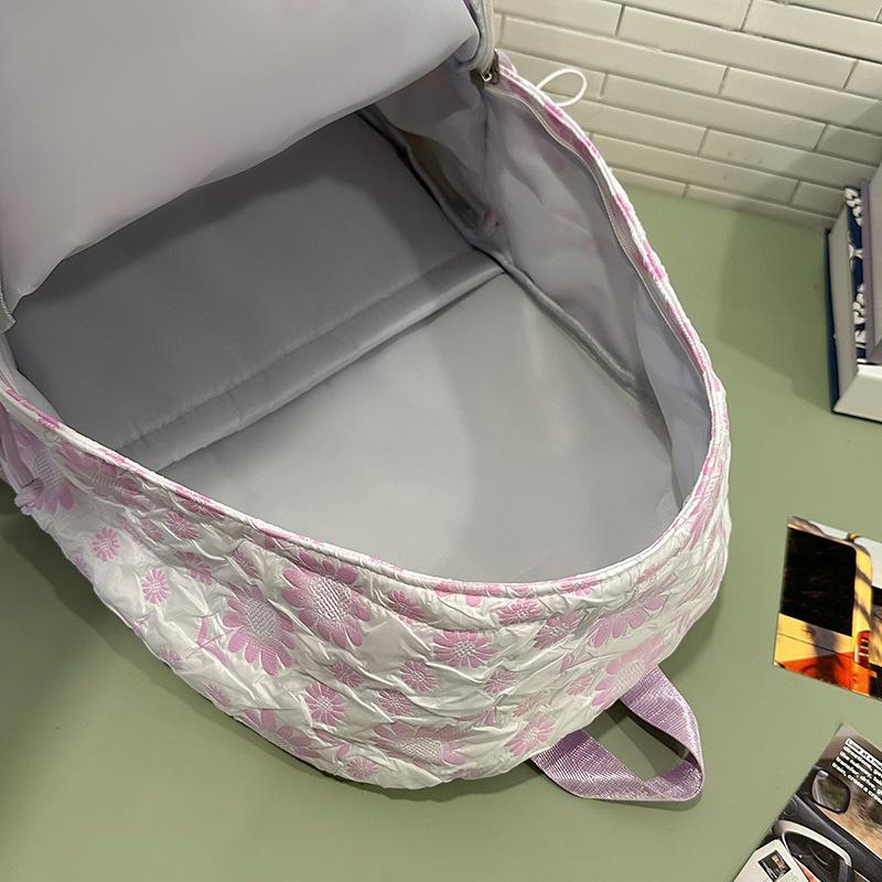 Backpack women's new fresh and sweet girl versatile backpack high value fashion large capacity student bag