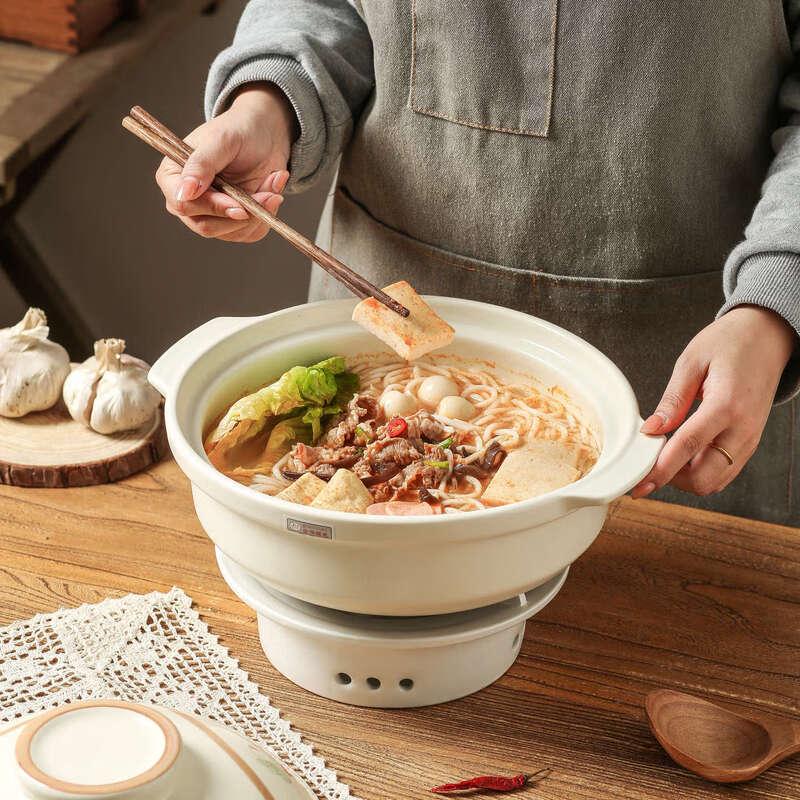 ZISIZ Ceramic Single Hot Pot with Alcohol Stove Base
