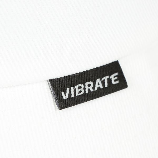 VIBRATE Rouding Logo Bucket Hat (White)