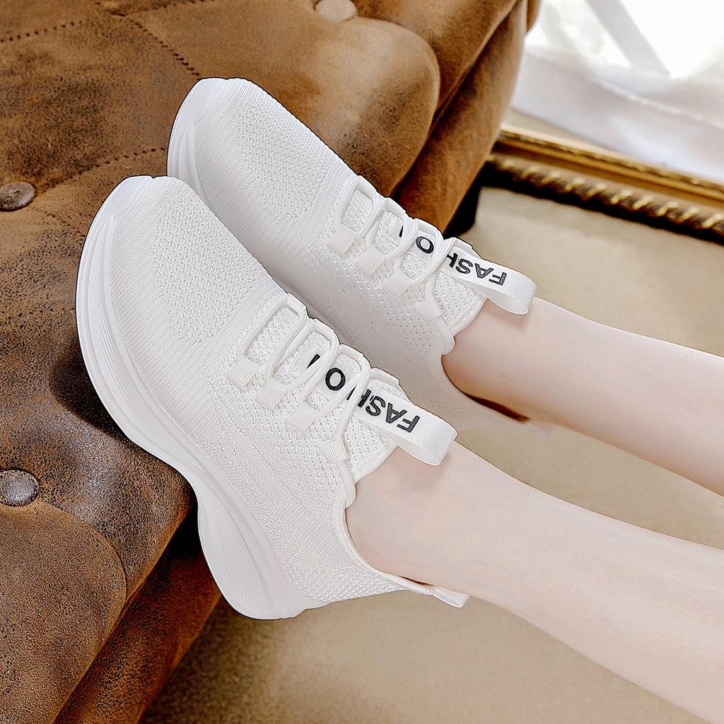 Letní prodyšné duté dámské boty ploché nízké slip-on běžecké boty ležérní boty