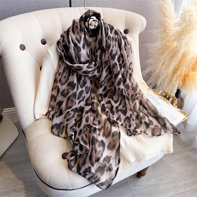 Summer Sunscreen Travel Shawl Fashion Versatile Leopard Pattern Thin Style Photography Elegant Temperament Female Trendy Cotton Hemp Scarf Bali Yarn