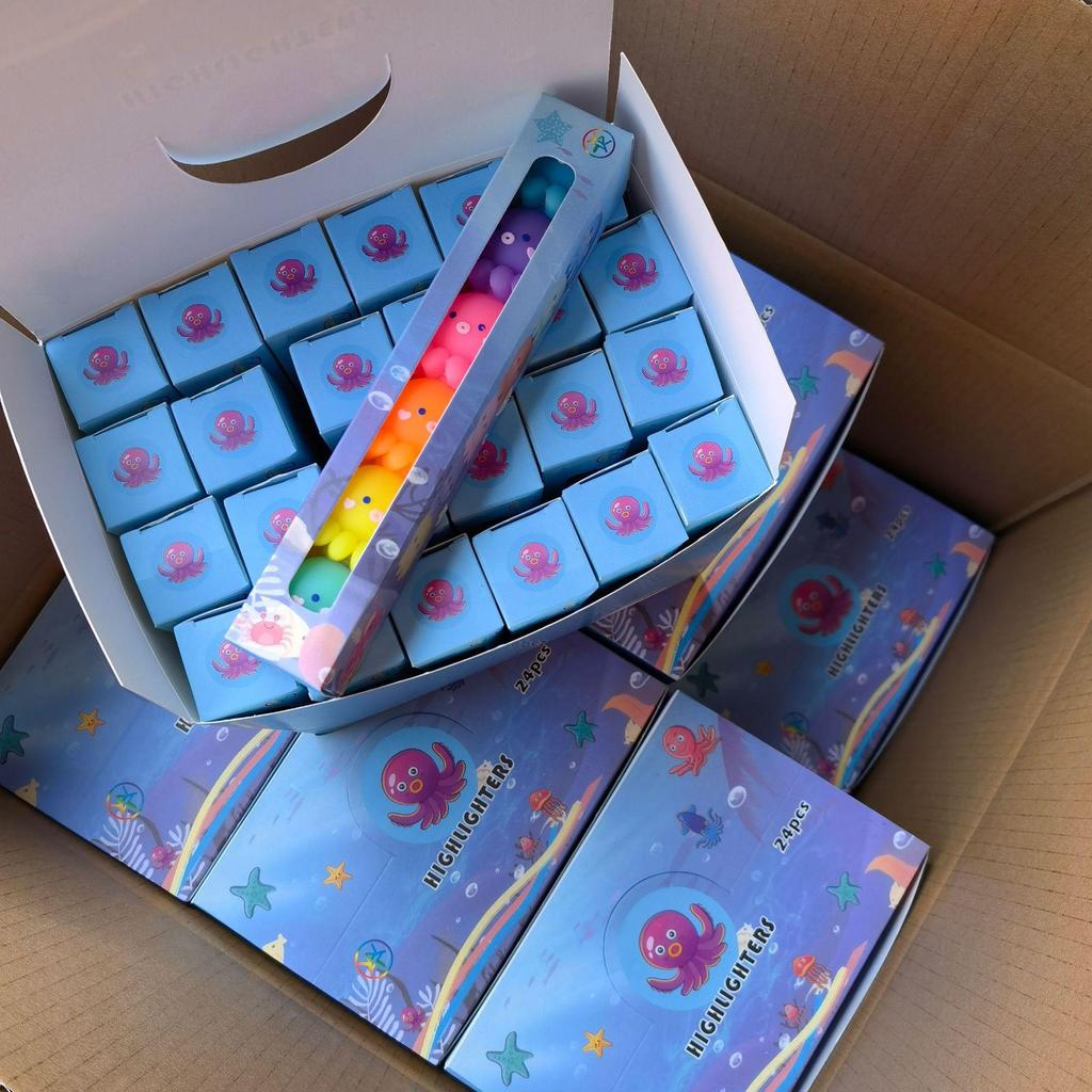 Colorful Animal-Themed Stress Relief Markers: Flexible Decompression Art Supplies for Kids with Sleeves and Fluorescent Planner Pens.