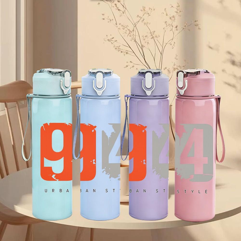1PC 94 Urban Style Number Print 750ml Color Plastic Sports Water Bottle Leakproof Flip Straw Lid Suitable for Sports Office Home Use