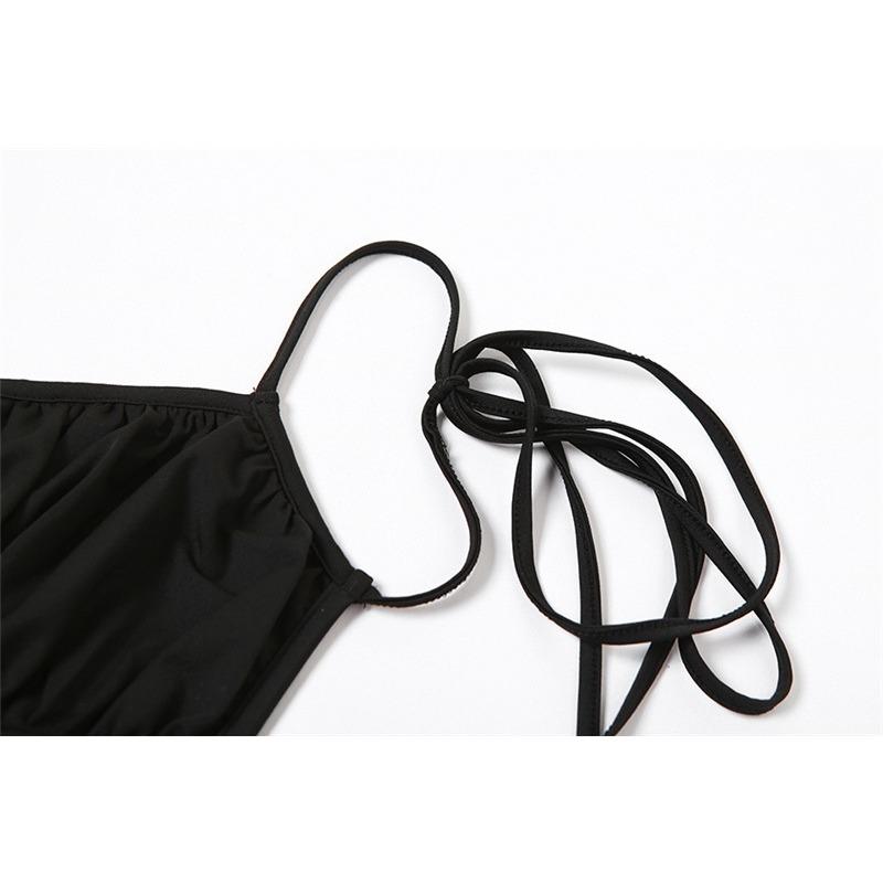 Damen Sommer Neckholder Sexy Rückenfrei Schlank Paket Hüfte Temperament Kleider