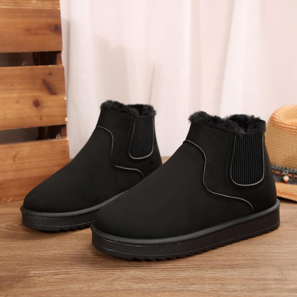 Large size 2025 winter new versatile snow boots foreign trade short tube warm velvet thickened boots women