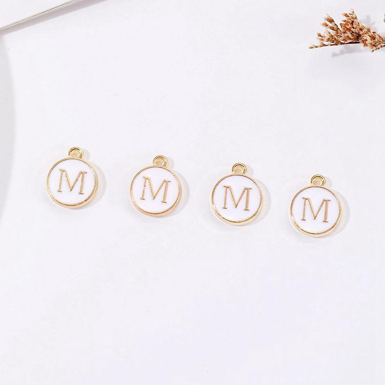 DIY Koreanischer Buchstaben Zubehör Bausatz: 26 Alphabetanhänger für Schülerinnen - Doppelseitig, Webmaterialien mit großem Loch