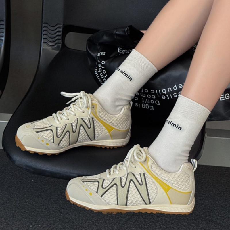Fashion Women's Sneakers 2025 Summer Fashion Breathable Lace Up Running Shoes Outside Soft Soled Lightweight Comfortable Sneakers