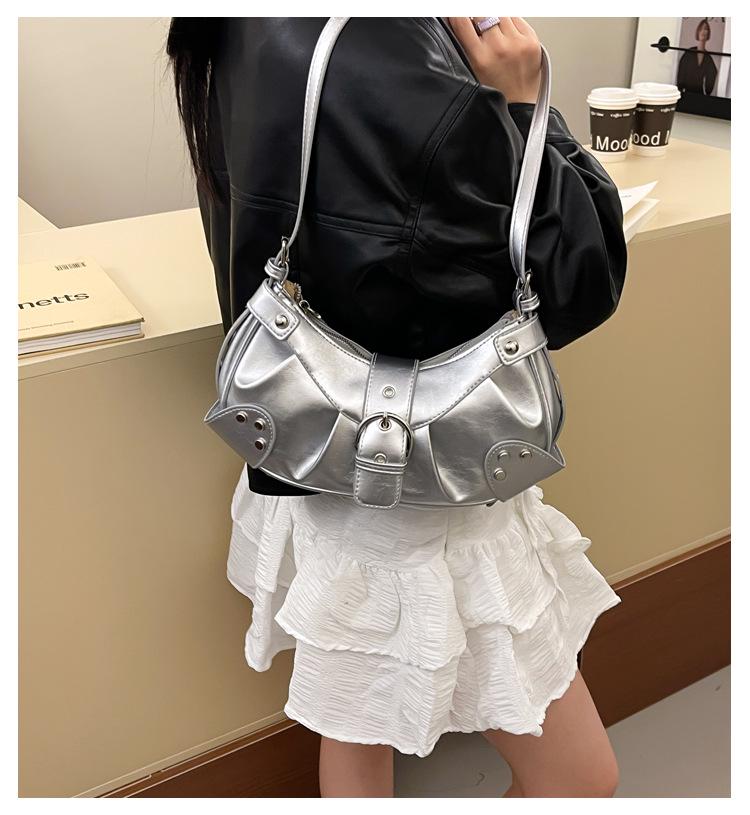 2026 Koreanischer Stil Damen Umhängetasche aus weichem Leder Motorradtasche