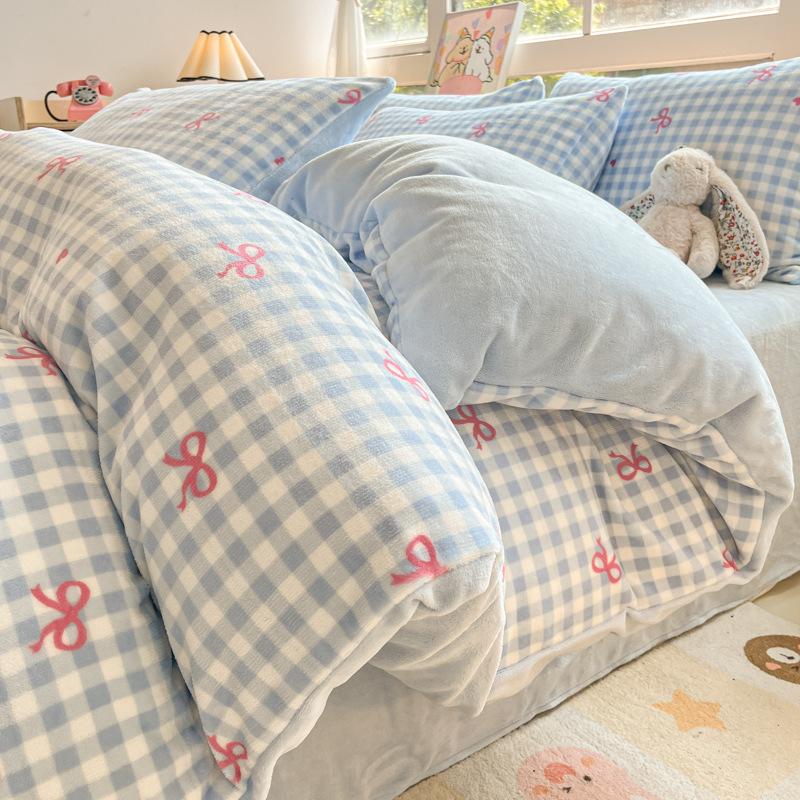 Thickened Milk Fleece Four-Piece Set, Coral Fleece Bed Sheet Quilt Cover, Fleece Three-Piece Set, Bedding.
