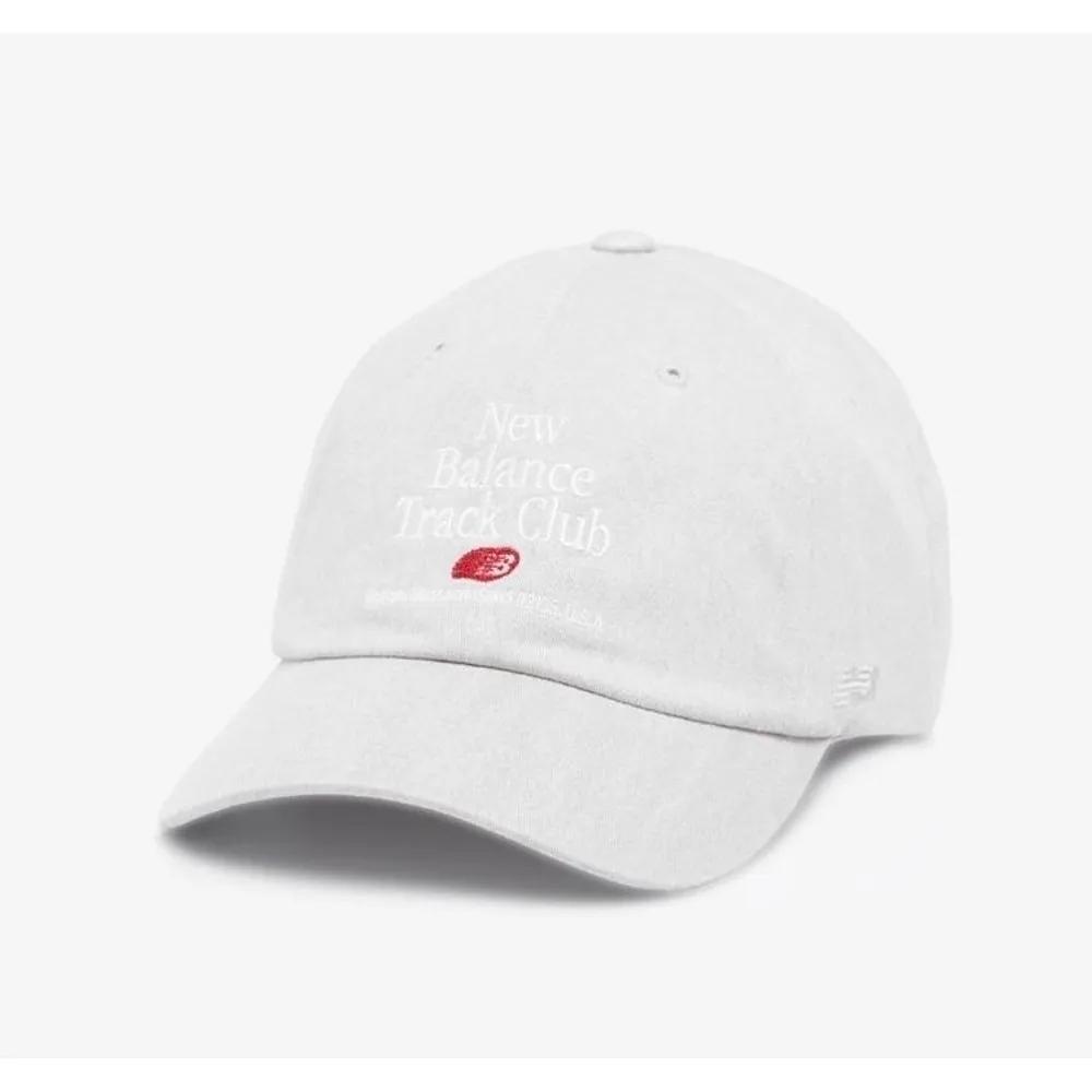 New Balance Track Club Heritage Cap BB NBGDFF1109 16 19 35 59 2.NBGDFF1109 19/FREE