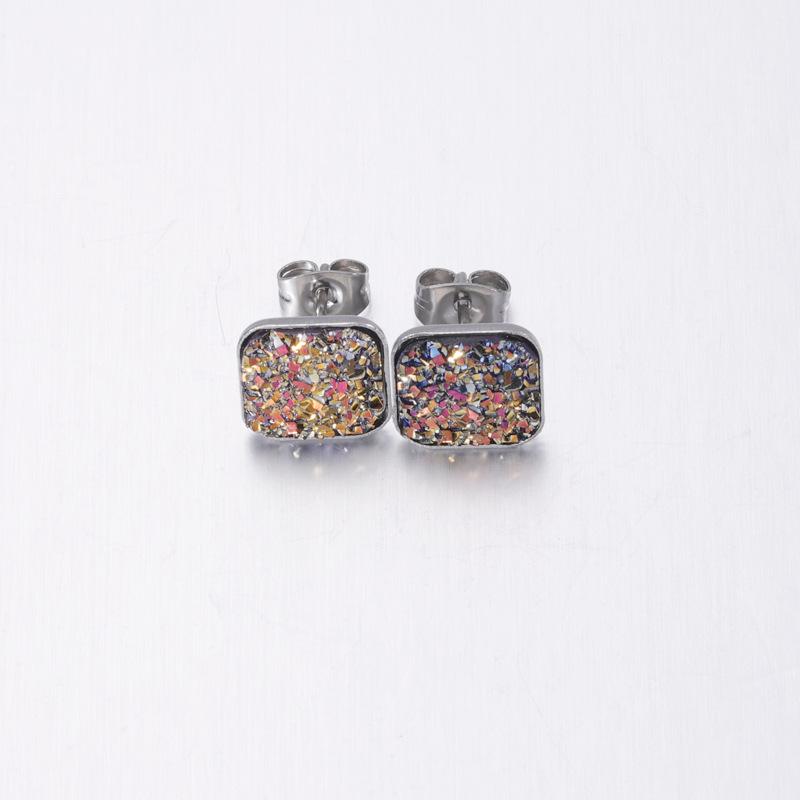 Women’s Crystal Cluster Rhinestone Stud Earrings - Square Concave-Convex Design, Star Style