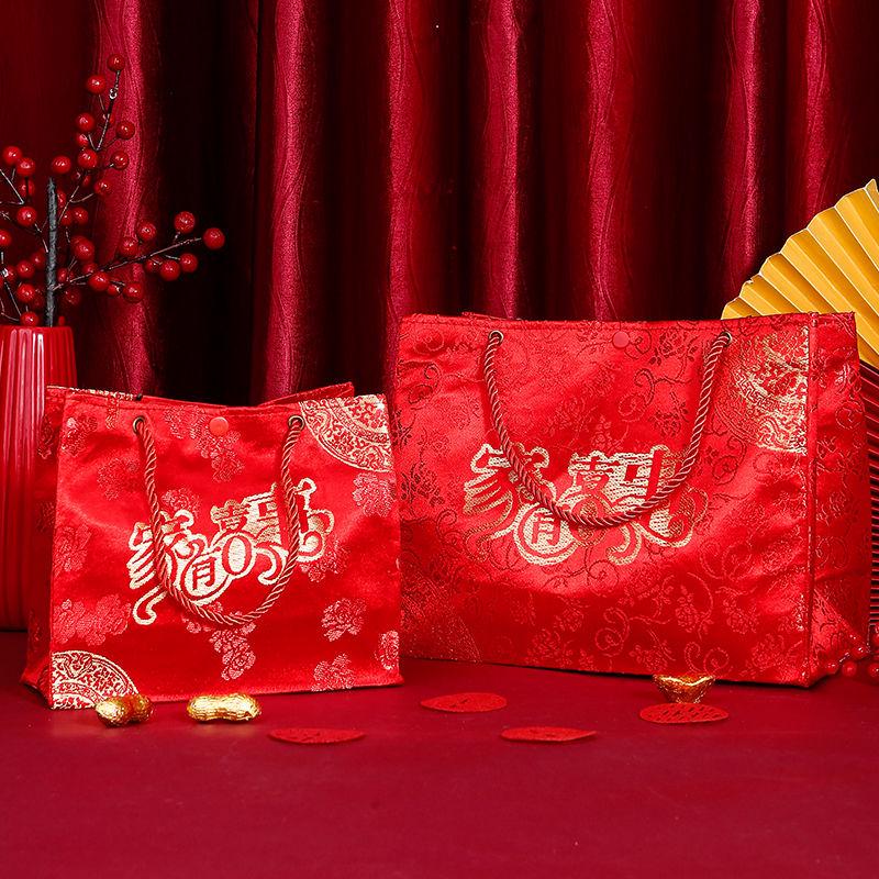 Large Red Wedding Gift Envelope – Elegant Engagement/Betrothal Money Bag