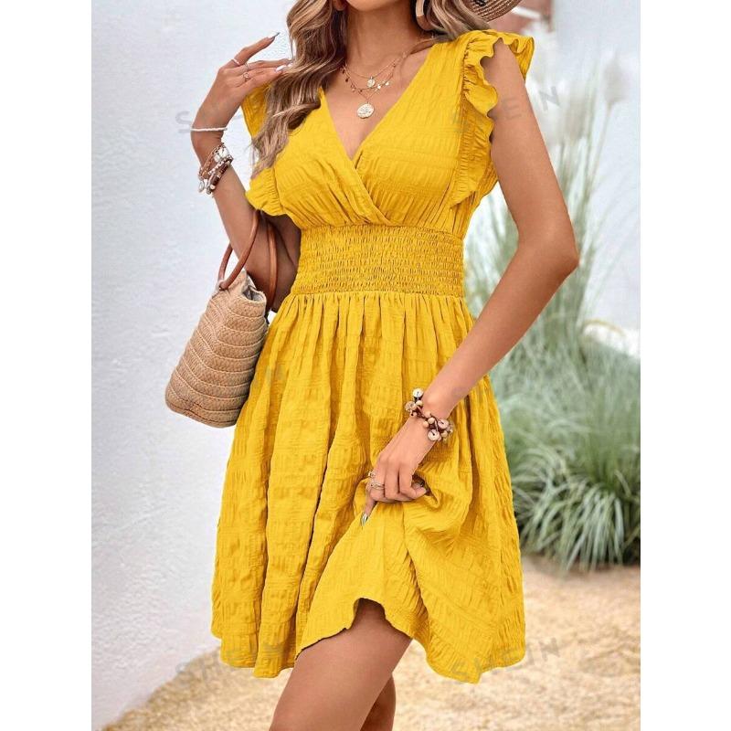 Moda Scollo a V Pieghettato Estivo Ruffles Vestito Vestibilità Aderente Sottile Elegante Monocolore Linea ad A Festa Casual Vestiti Corti Streetwear Dolce Semplice Abbigliamento Donna