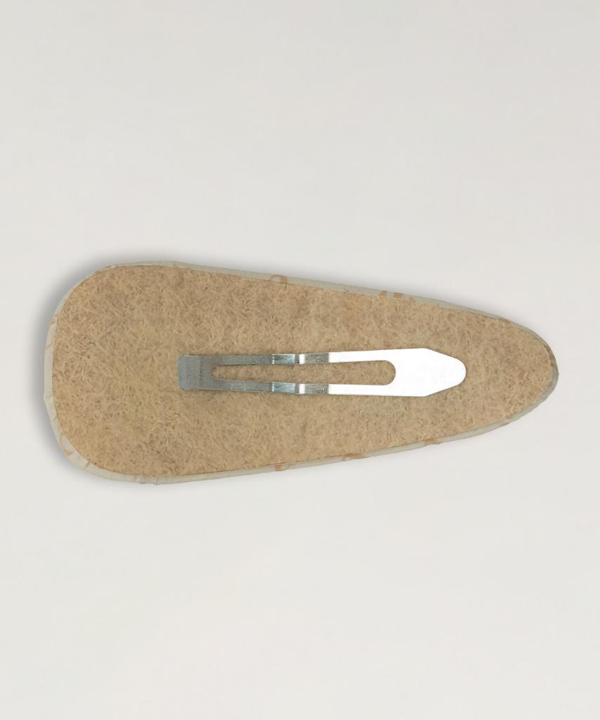 Satur (W) Classic Logo Big Hairpin Cream