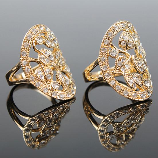 Women Luxury Golden Color Leaves Hollow Rhinestone Wedding Banquet Ring Jewelry