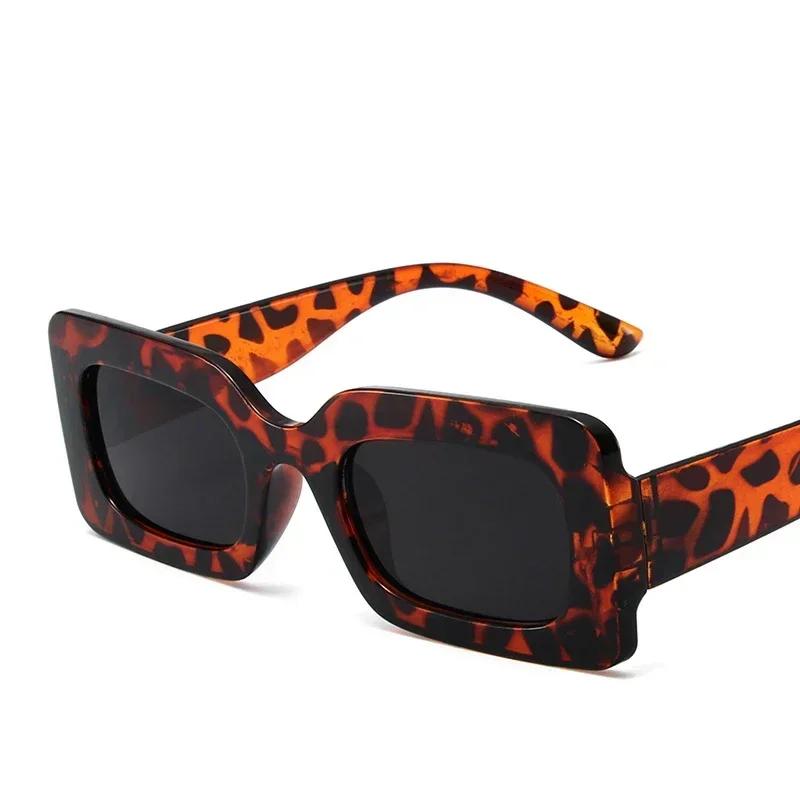 Personalized Colorful Hip-hop Driving Shades Glasses Retro Square Small Frame Sunglasses for Women Outdoor UV400 Sunglasses