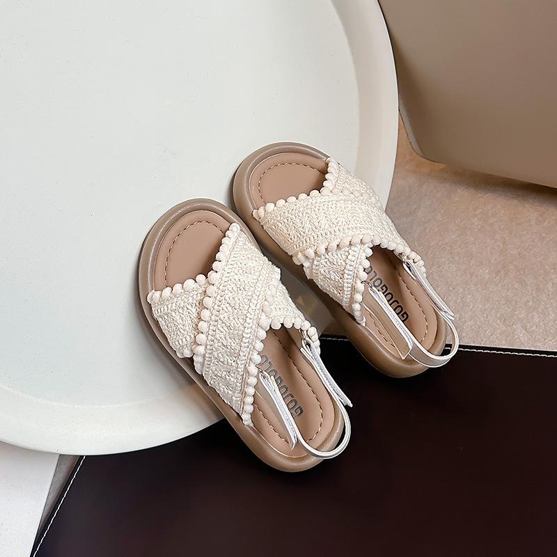 

Летняя пляжная обувь для девочек в этническом стиле, детские повседневные сандалии на мягкой подошве, модные детские туфли принцессы в стиле ретро, лето, новинка 22 бежевый