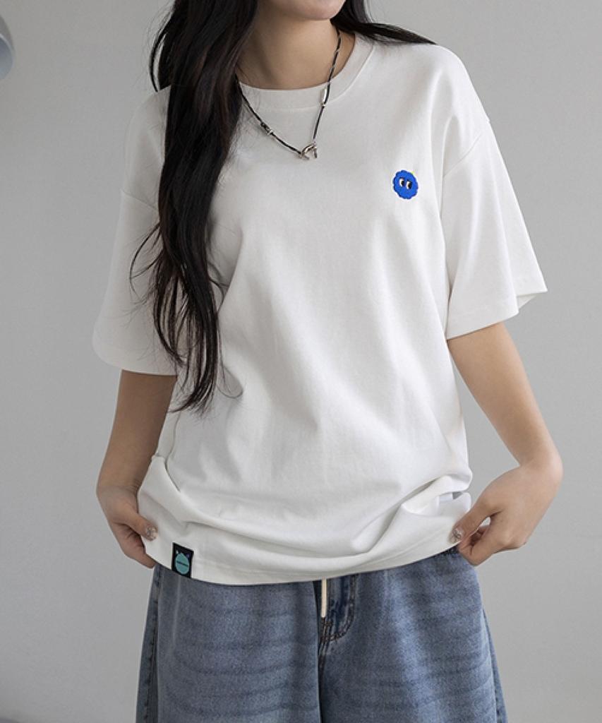 Ejeuaiwon Ruri Face Regular Fit Short Sleeve T-Shirt