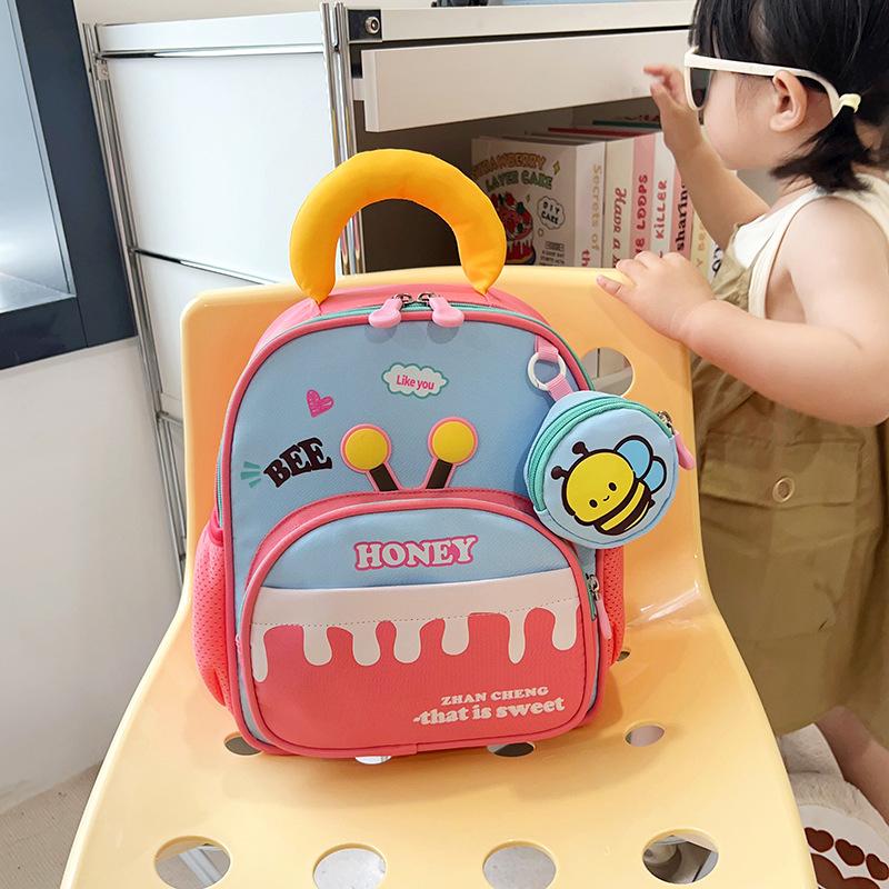 School Bag Love Bee Splicing Contrasting Colors Go Out Foreign Style Backpack New Boys and Girls Children's Bag