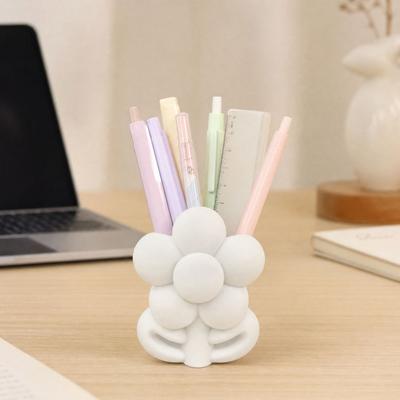 3D Printed Flower Shape Makeup Brush Holder, Floral Pen Pencil Holder, Aesthetic Cute Flower Home Decor, Desktop Organizer for Home Office