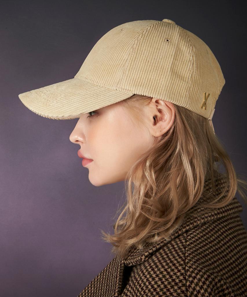Bajal Gold Point Corduroy Oversized Ball Cap Cream