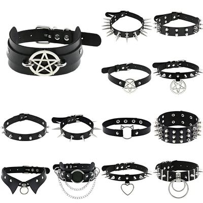 2022 Čierny náhrdelník Vintage Charm Gotický Spike Nitový golier Prívesok Kožený Pentagram Harajuku Women Punk Choker náhrdelník