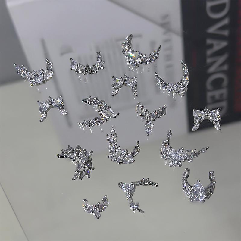 1Pcs Luxury Sparkle Zircon Crescent Shape Pendant Silver Alloy Nail Art  Jewel Decorations Manicure Ornaments