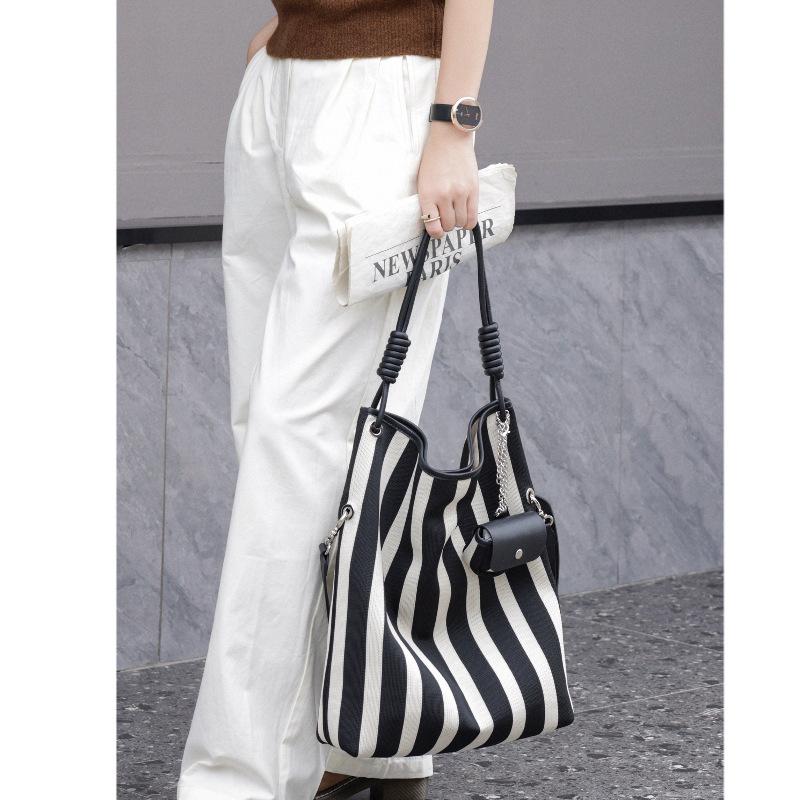

Design Leather Bucket Bag, Casual Large Capacity Tote Bag, Canvas Striped Single Shoulder Diagonal Magnetic Buckle Design