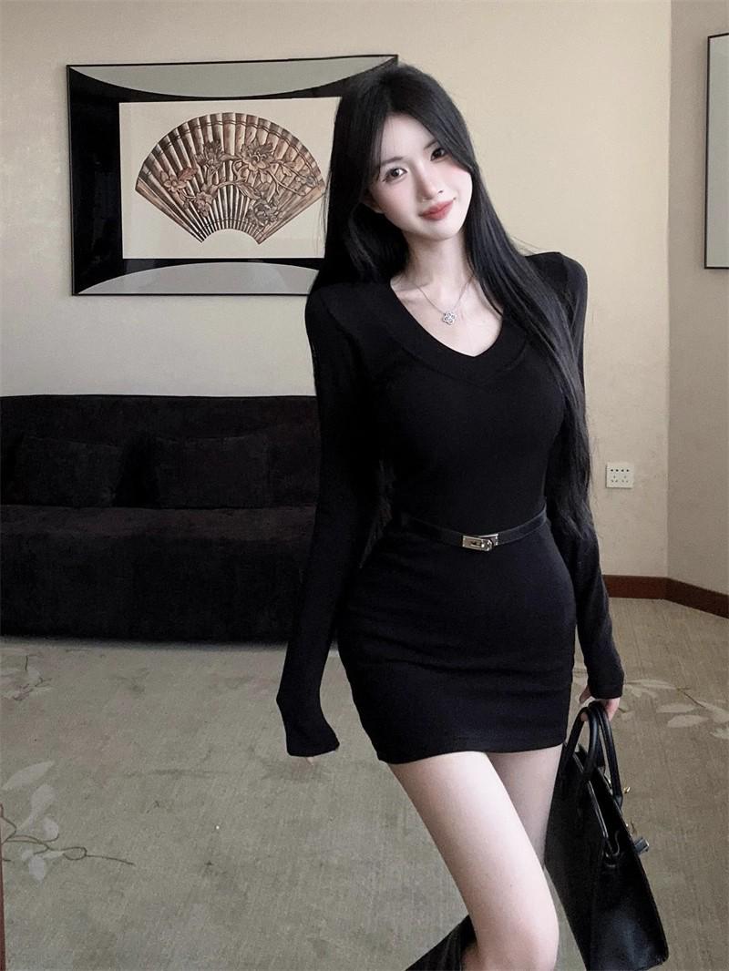 Осеннее французское платье 2025 года с V-образным вырезом, подчеркивающее талию, с длинным рукавом для женщин - Сексуальная короткая юбка для свидания XL чёрный