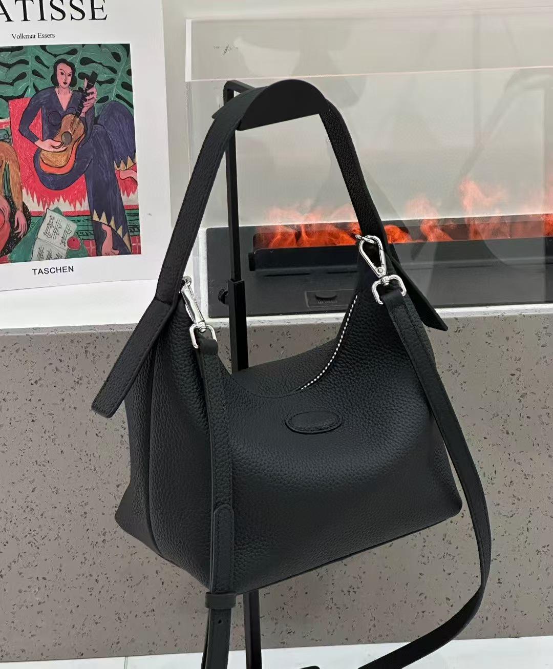

Niche Design 2025 Versatile Large-Capacity Genuine Leather Women s Tote Bag L21 W13 H19cm