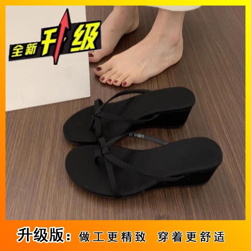 

Thick-soled wedge heel clip-toe sandals women s summer flip-flops with skirts beach sandals 35