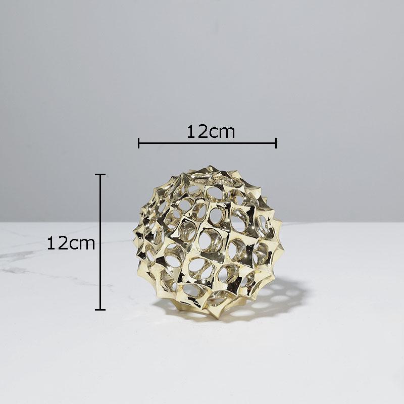 Creative Hollow Spiny Ball Ornaments Metal Crafts Spherical Sculpture Living Room Decoration Artwork Statue Modern Home Decor
