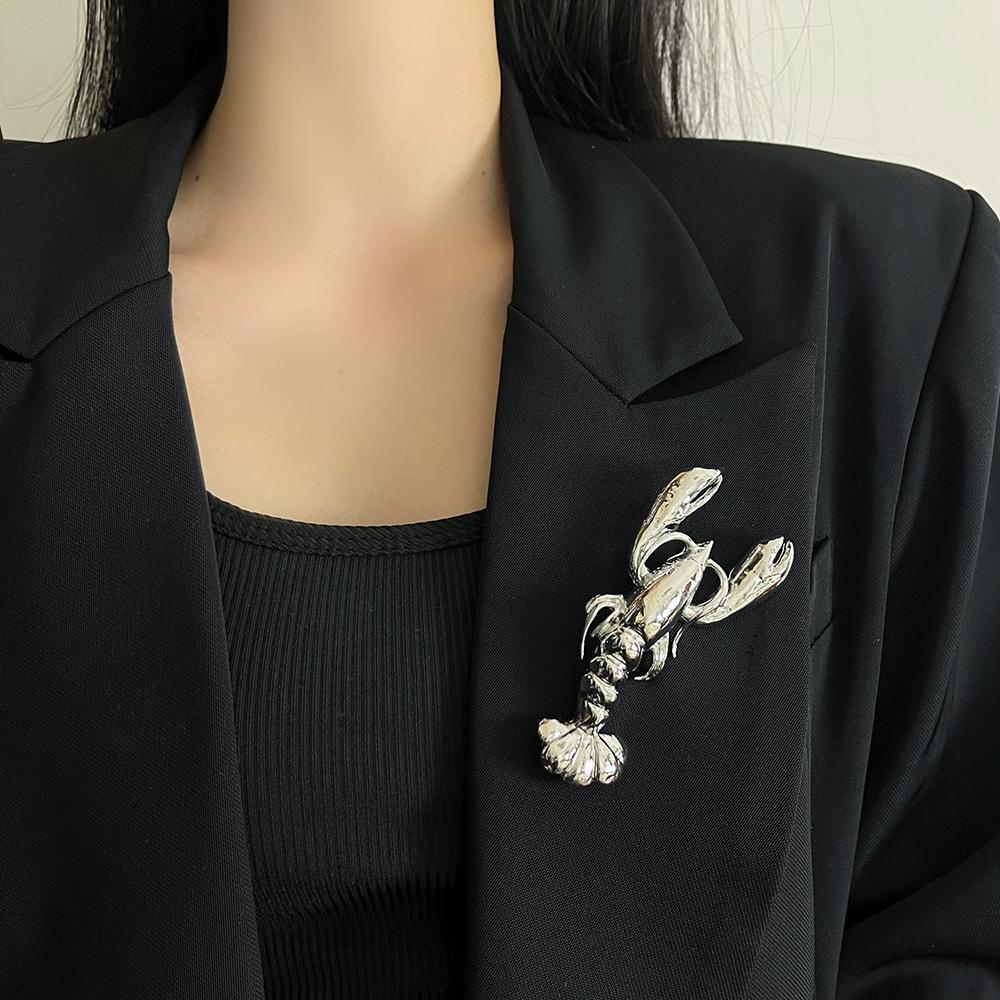 French Retro Metal Lobster-Shaped Brooch Women's Brooch Fashionable And Exquisite Suit Pin Elegant Jewelry Accessory For Parties