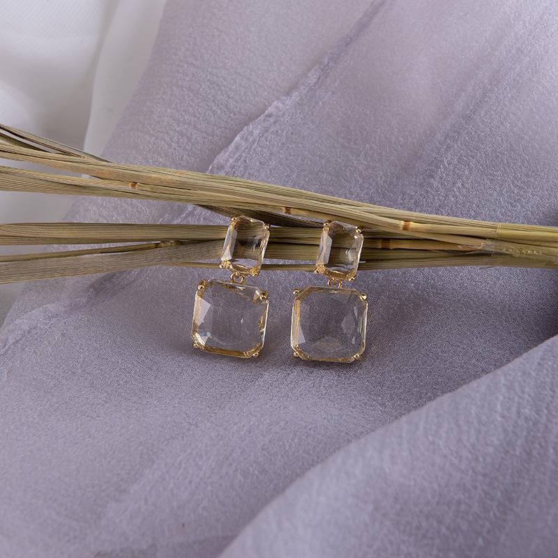 

Квадратные прозрачные хрустальные серьги для женщин - Изысканный, элегантный дизайн