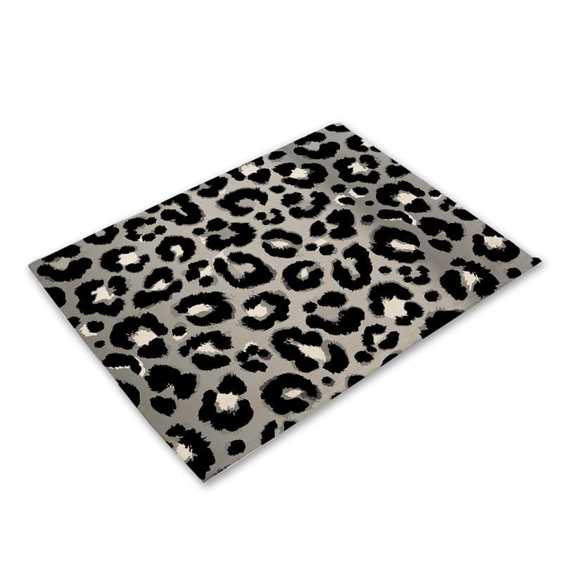 Anti-scalding Table Mats Leopard Print Linen Placemats For Kitchen Table Cup Coasters Placemat For Dining Table