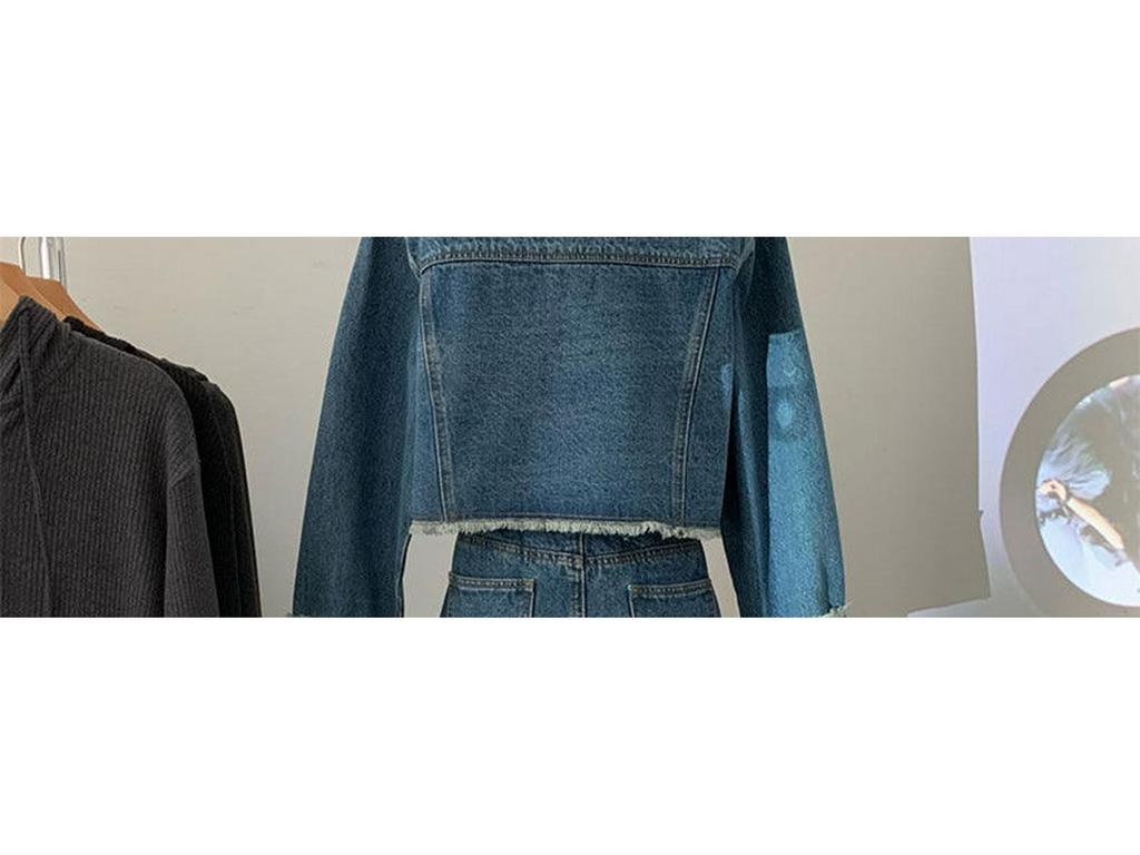 Women's Retro Frayed Denim Suit: Short Jacket & Slit Midi Skirt Two-Piece Set for Spring/Autumn