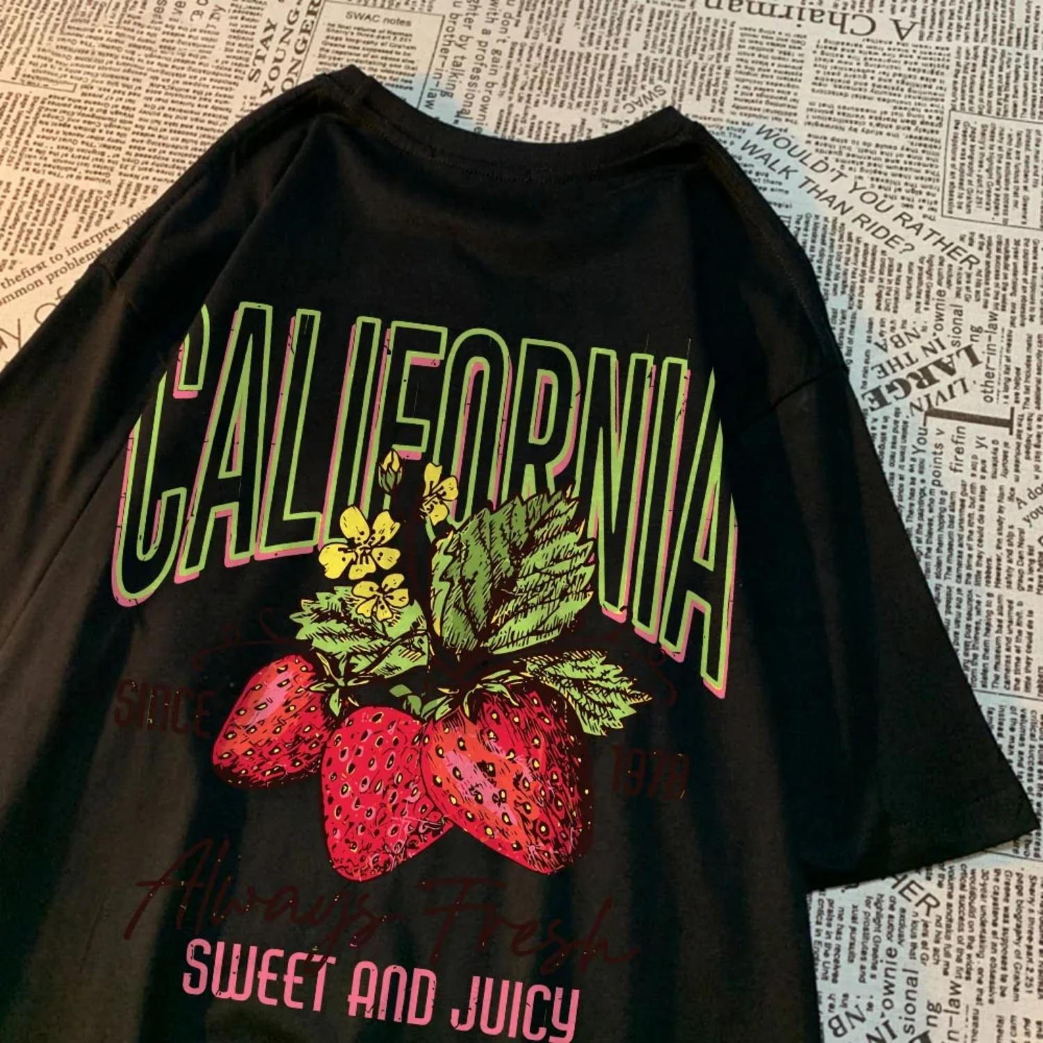 

Summer Cotton T-Shirts For Women s California Strawberries Print Short Sleeve O-Neck Oversize Breathable Casual Female Clothes XXXXXL чорний