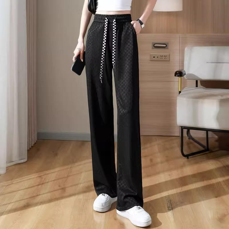 145 Petite Ice Silk Plaid Wide-Leg Pants for Women - Thin, High-Waist, Straight-Leg, Casual Fit for Spring and Autumn