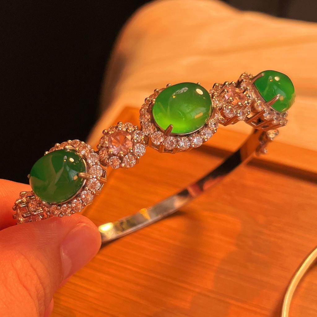Full Green, Yang Green, Natural Agate Green Chalcedony Bracelet, Women'S Opening Is Slightly Inlaid, And The Real Shot Is Fidelity.
