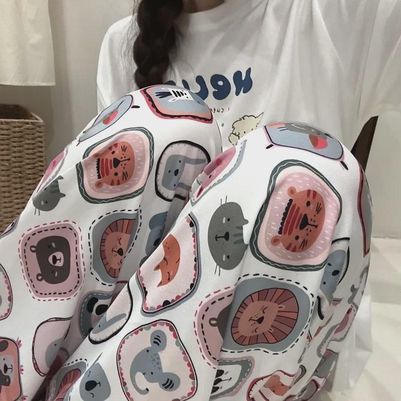 

Универсальные красные женские брюки с рисунком: Идеально подходит для прогулок, пижамы, дома или в качестве повседневных свободных брюк. M (70-90 jin)