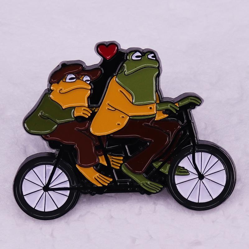 Frog and Toad Kids  Literary Brooch - Humorous Story Badge