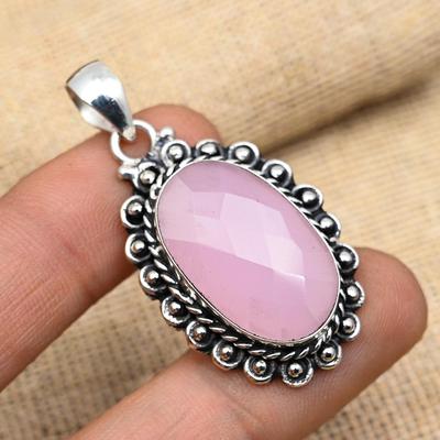 Herrlicher rosa Chalcedon-Edelstein, handgefertigter Schmuckanhänger aus 925er Sterlingsilber für Frauen