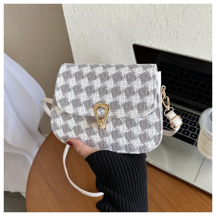 Wollraute 2025 neu einfach Herbst und Winter neu klein frisch Mode lässig Schulter Umhänge Damen kleine quadratische Tasche